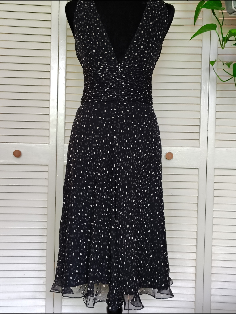 White House Black Market Black Polka Dot Silk Midi Dress Size 2 – Like New - Picture 8 of 16